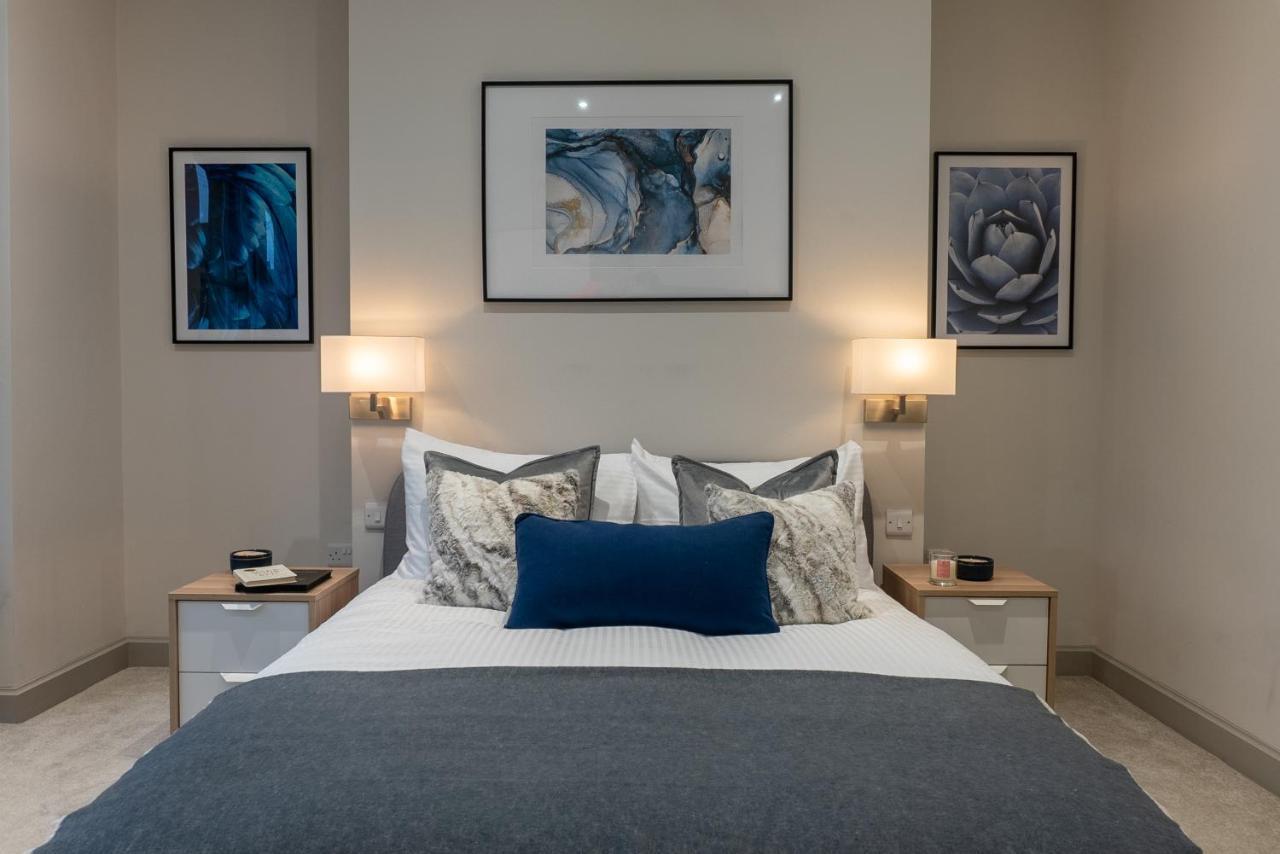 Spring Mount Huge Luxury Full Apartment- Harrogate Centre-Two Extremely Comfy Kingsize Bedrooms-Fully Equipped Modern Kitchen-Cosy Living Room With Huge Tv Zewnętrze zdjęcie