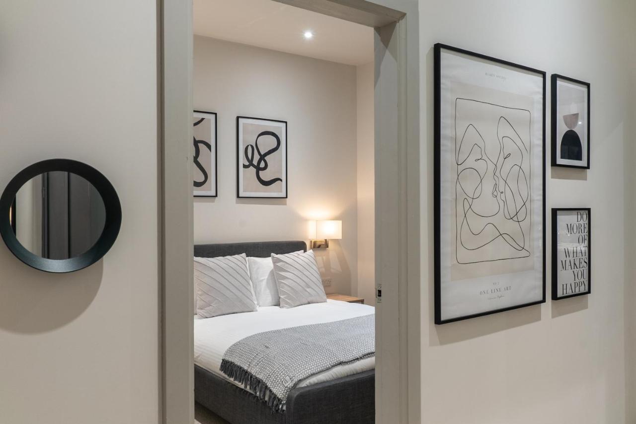 Spring Mount Huge Luxury Full Apartment- Harrogate Centre-Two Extremely Comfy Kingsize Bedrooms-Fully Equipped Modern Kitchen-Cosy Living Room With Huge Tv Zewnętrze zdjęcie