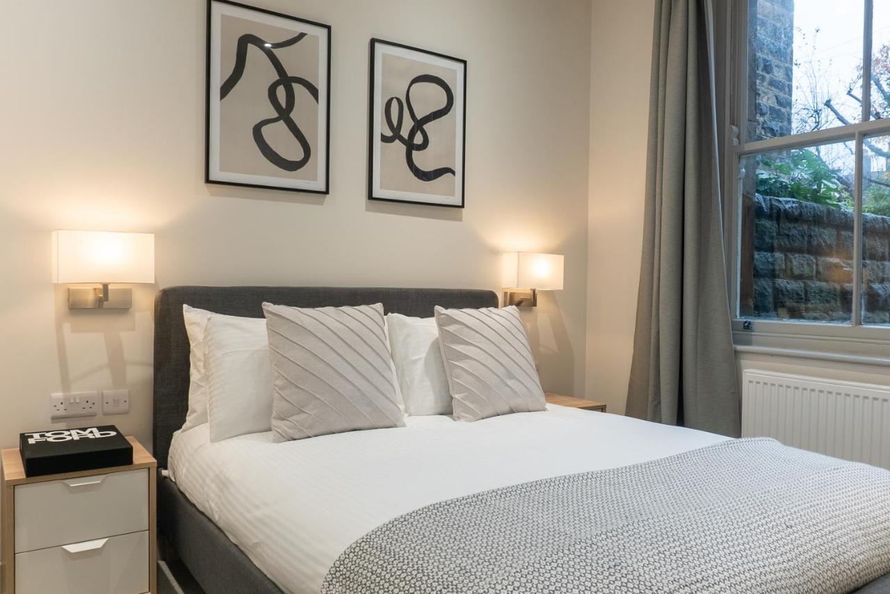 Spring Mount Huge Luxury Full Apartment- Harrogate Centre-Two Extremely Comfy Kingsize Bedrooms-Fully Equipped Modern Kitchen-Cosy Living Room With Huge Tv Zewnętrze zdjęcie